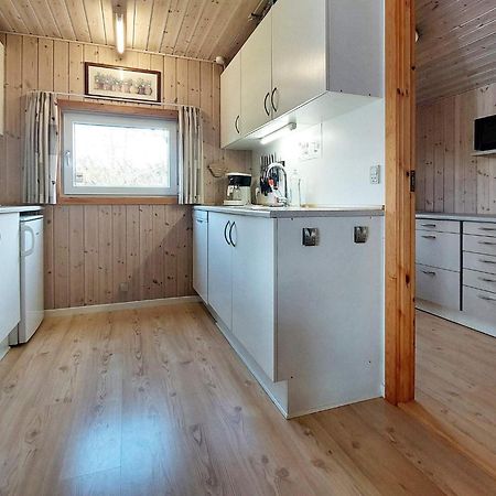6 Person Holiday Home In Tarm Ngoại thất bức ảnh