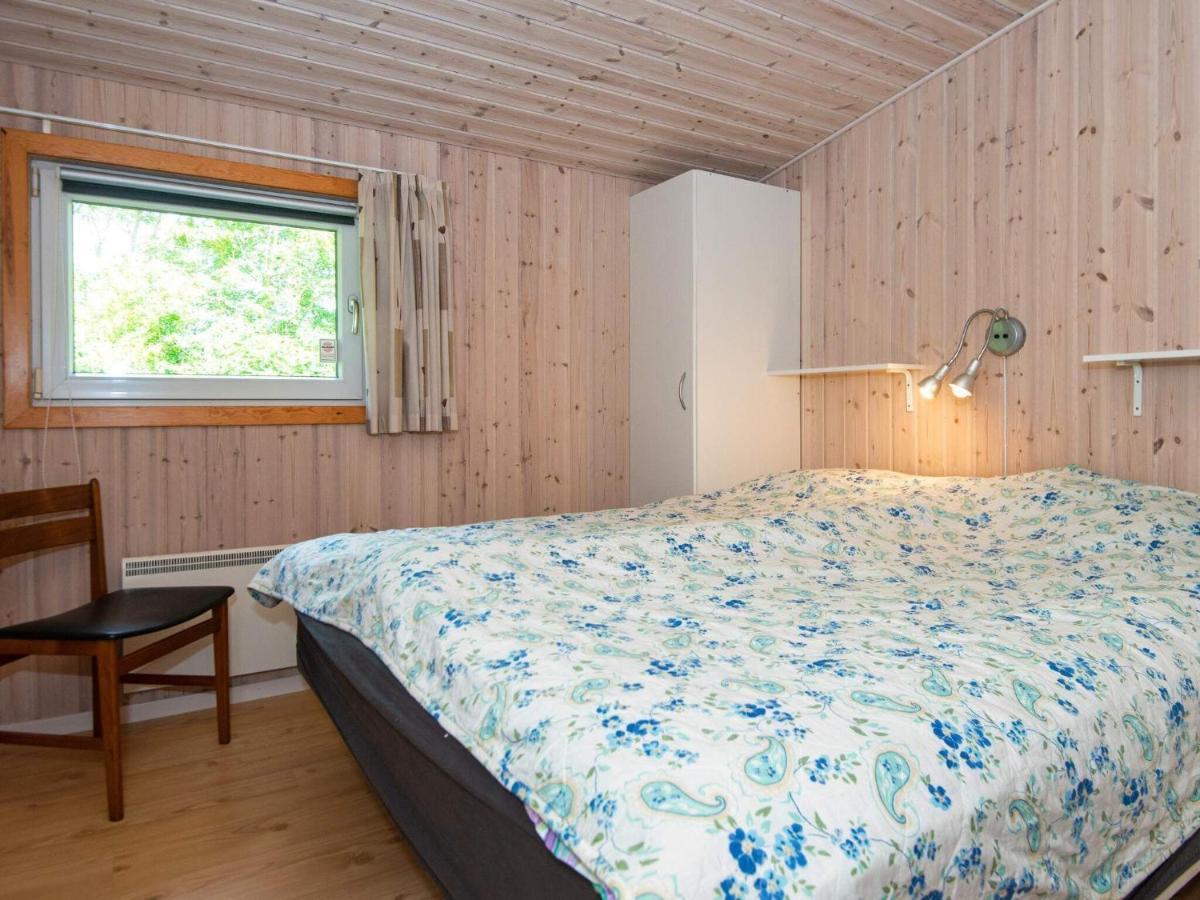 6 Person Holiday Home In Tarm Ngoại thất bức ảnh